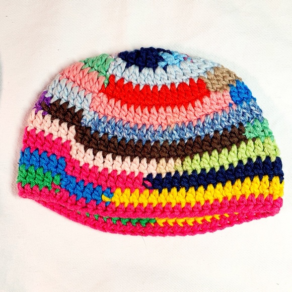 Organic Cotton Kaleidoscope Crochet Baby Hat - Picture 3 of 6